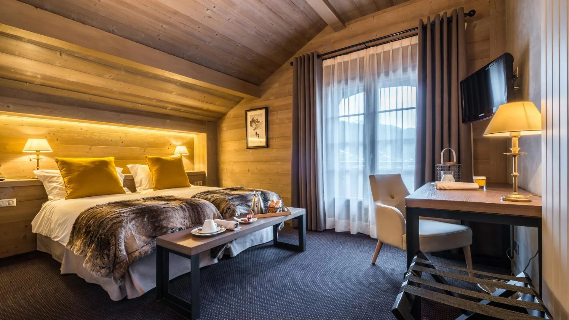 ****  Hotel Le Samoyede Morzine France
