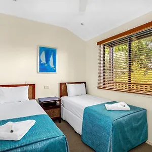 tin-can-bay-marina-villas.queenslandhotels.net/