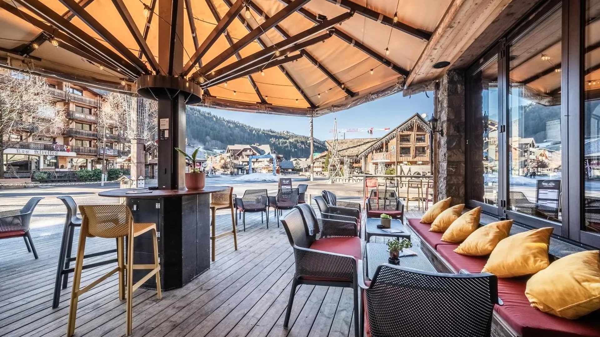 ****  Hotel Le Samoyede Morzine France